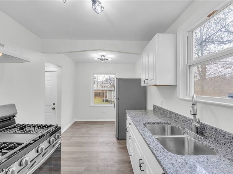 1511 E 196th Street, Euclid, OH 44117 Photo 6