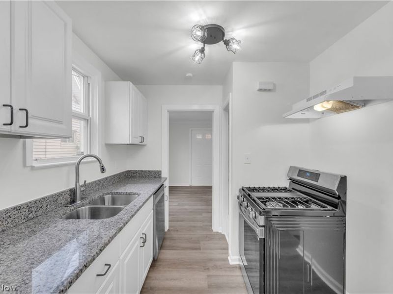 1511 E 196th Street, Euclid, OH 44117 Photo 7