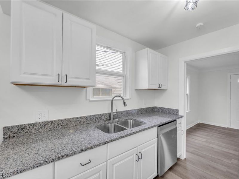 1511 E 196th Street, Euclid, OH 44117 Photo 9