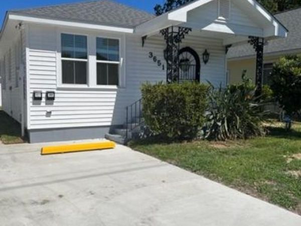 3651 DERBIGNY Street , Metairie, LA 70001