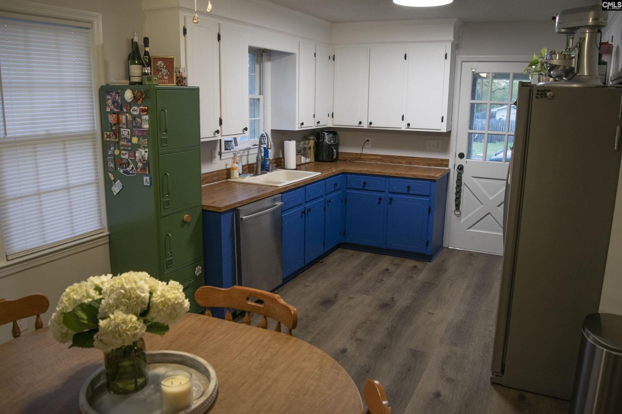 1616 Dogwood Street Photo 8