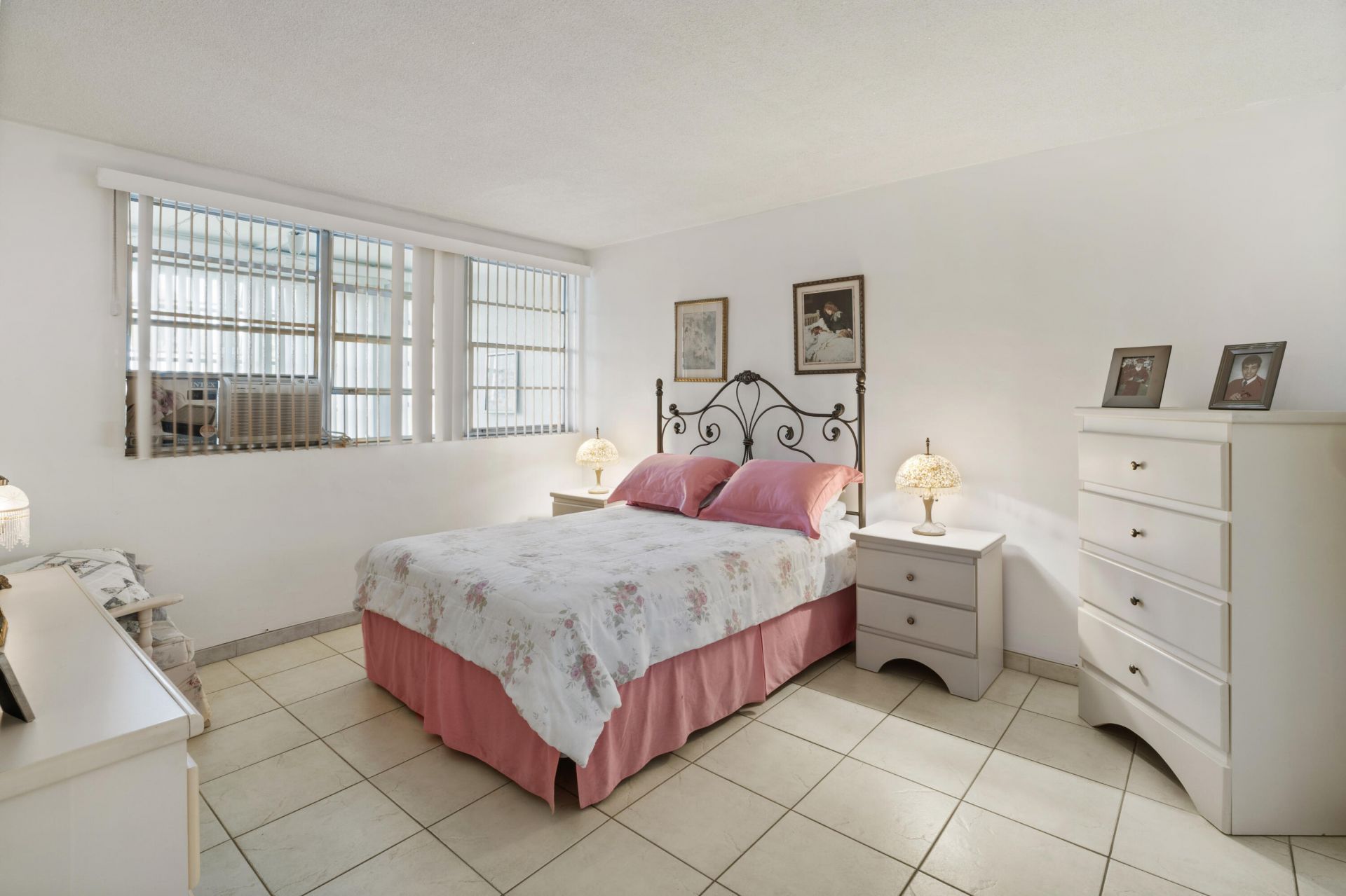 1333 E Hallandale Beach Boulevard, Unit 409, Hallandale Beach, FL 33009 Photo