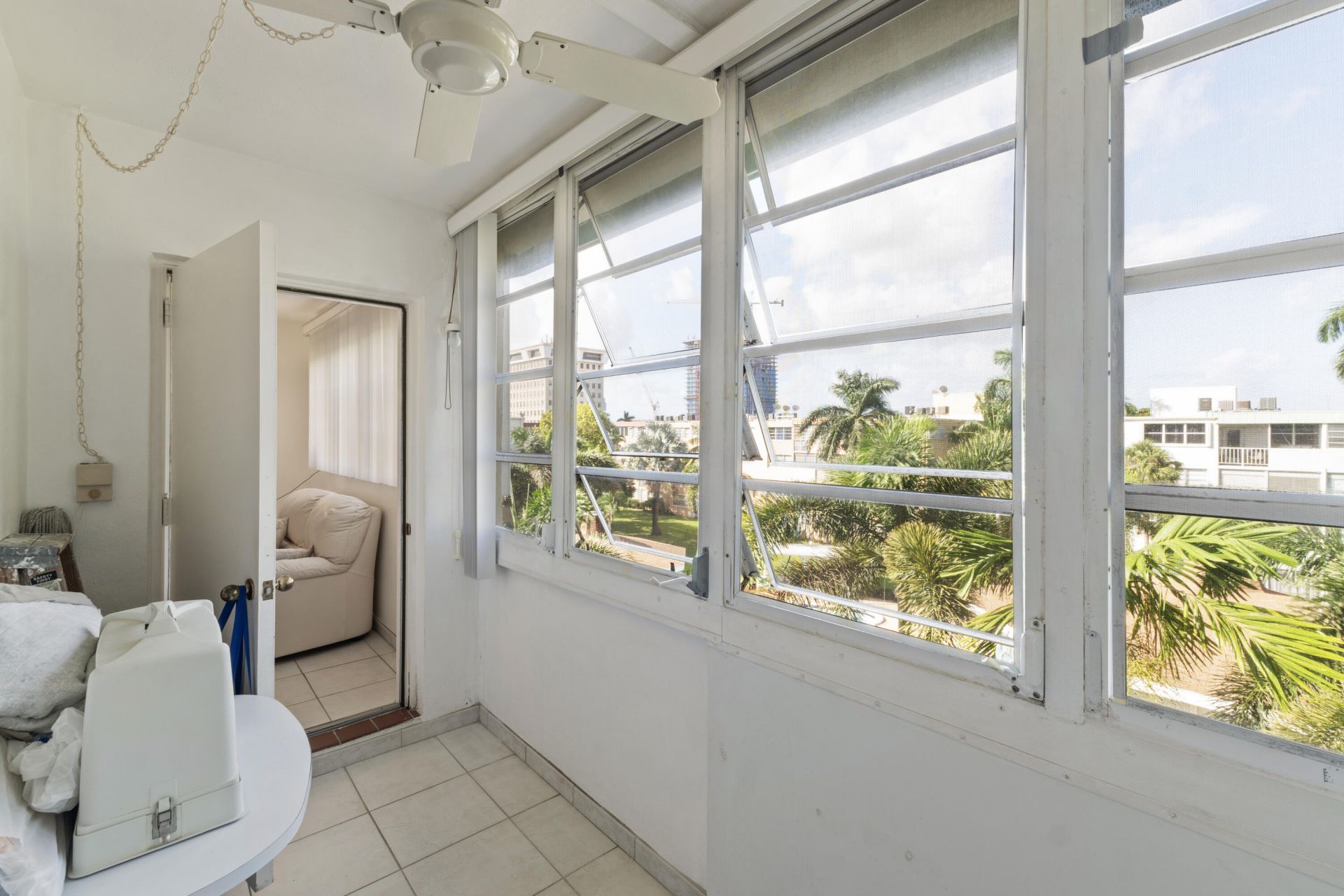 1333 E Hallandale Beach Boulevard, Unit 409, Hallandale Beach, FL 33009 Photo