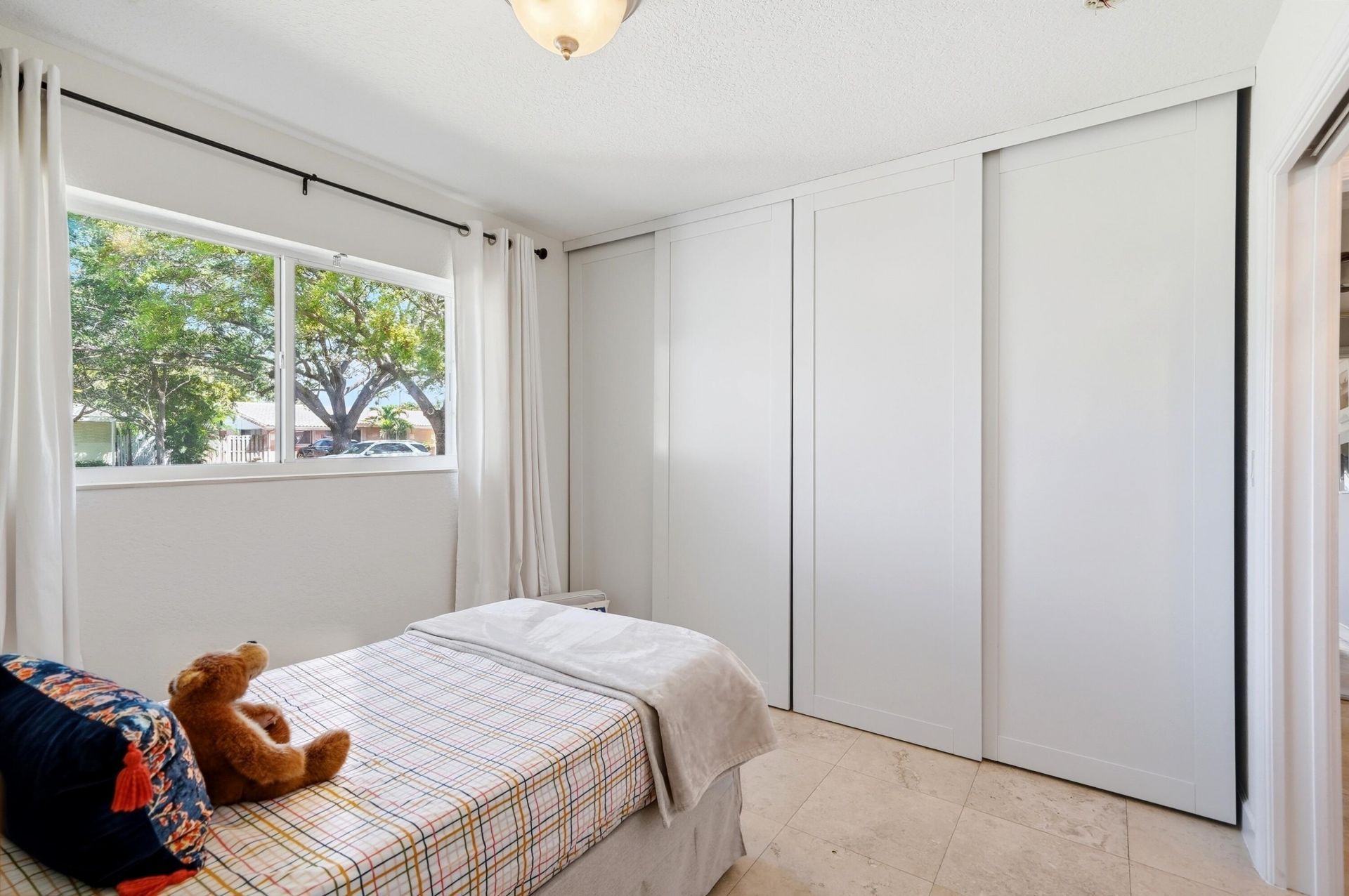 2140 NE 52nd Court, Fort Lauderdale, FL 33308 Photo