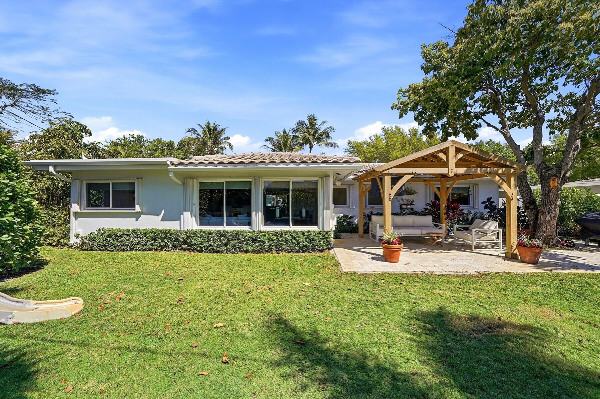 2140 NE 52nd Court, Fort Lauderdale, FL 33308 Photo