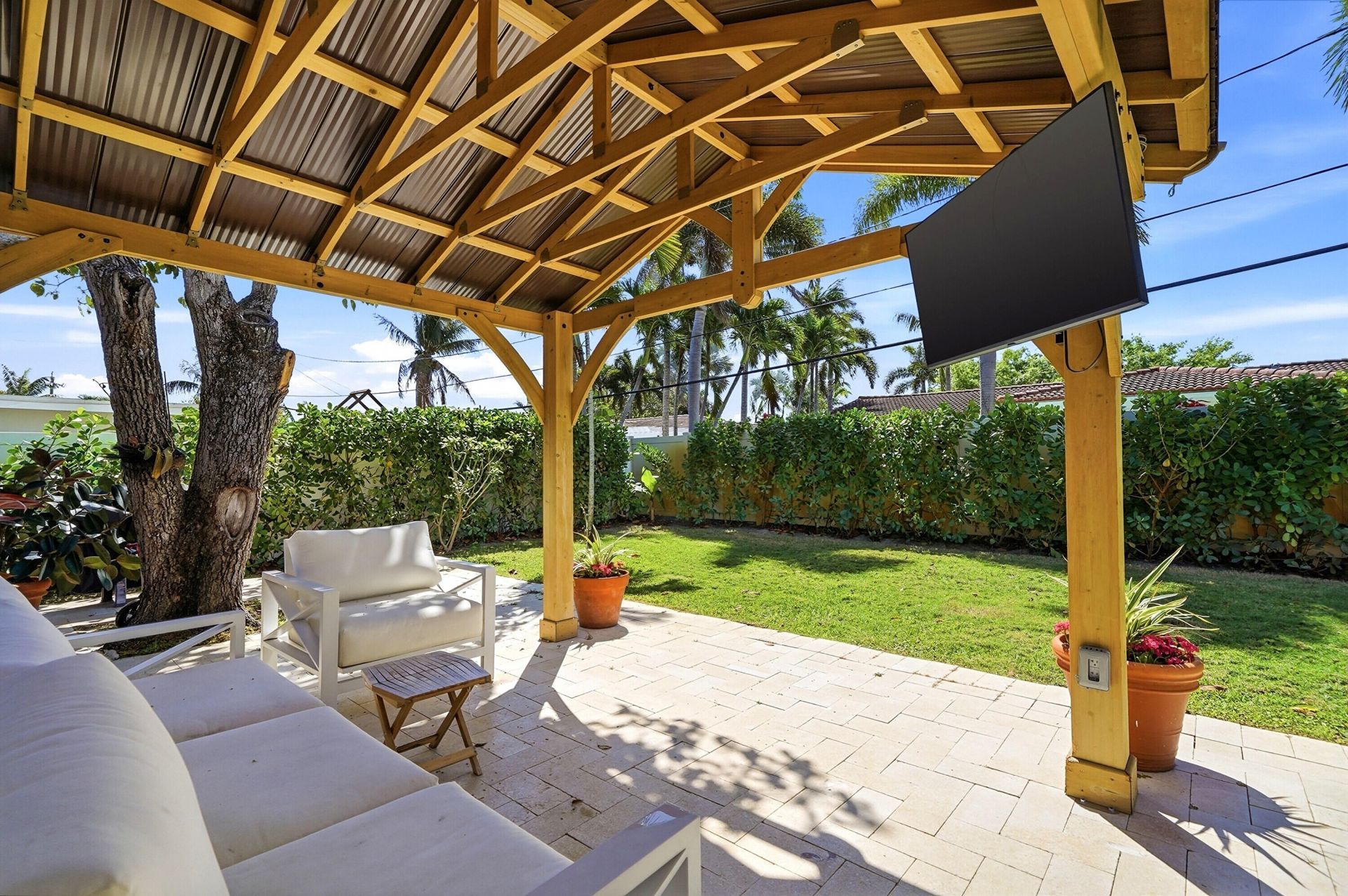 2140 NE 52nd Court, Fort Lauderdale, FL 33308 Photo