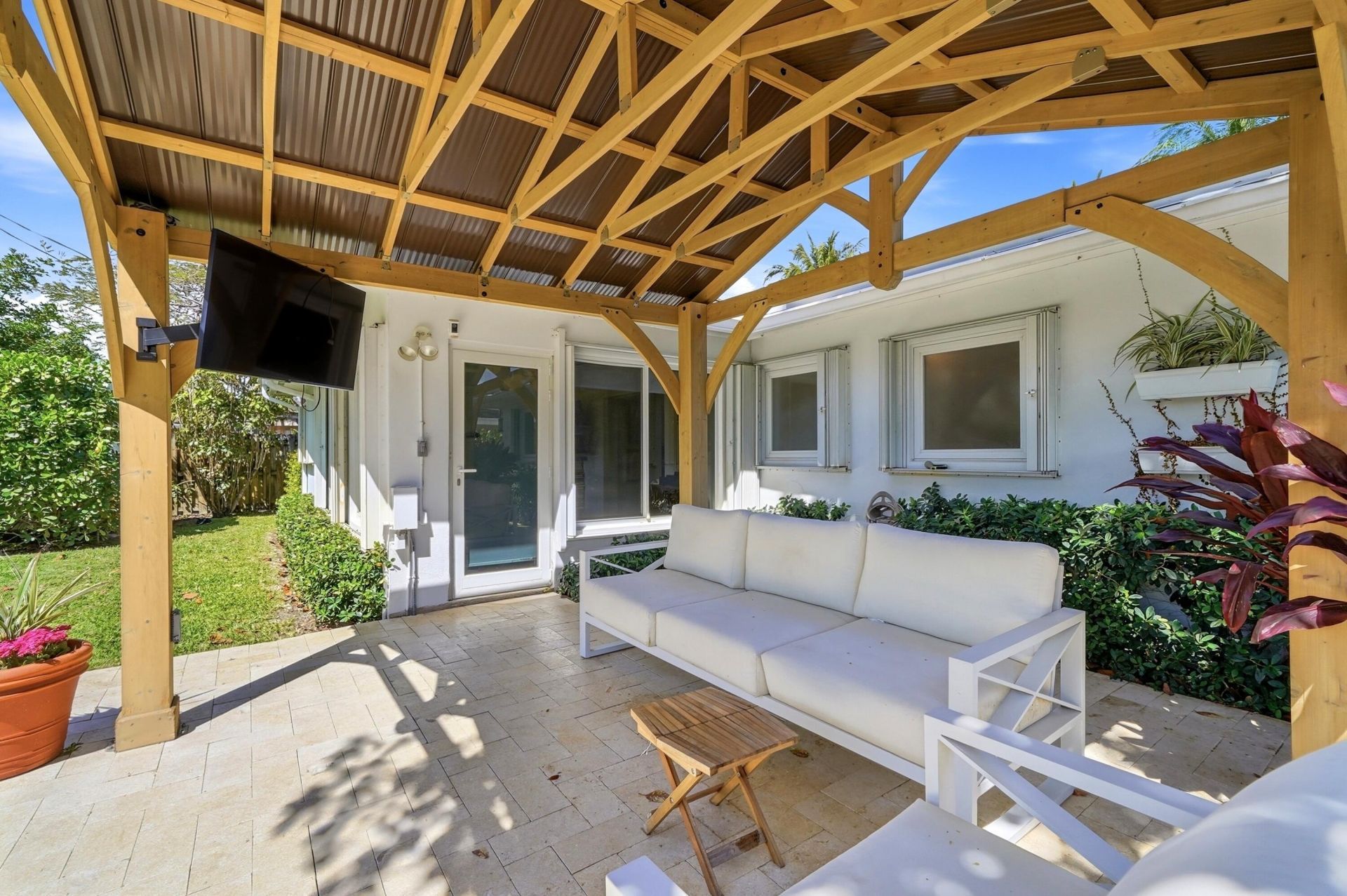 2140 NE 52nd Court, Fort Lauderdale, FL 33308 Photo