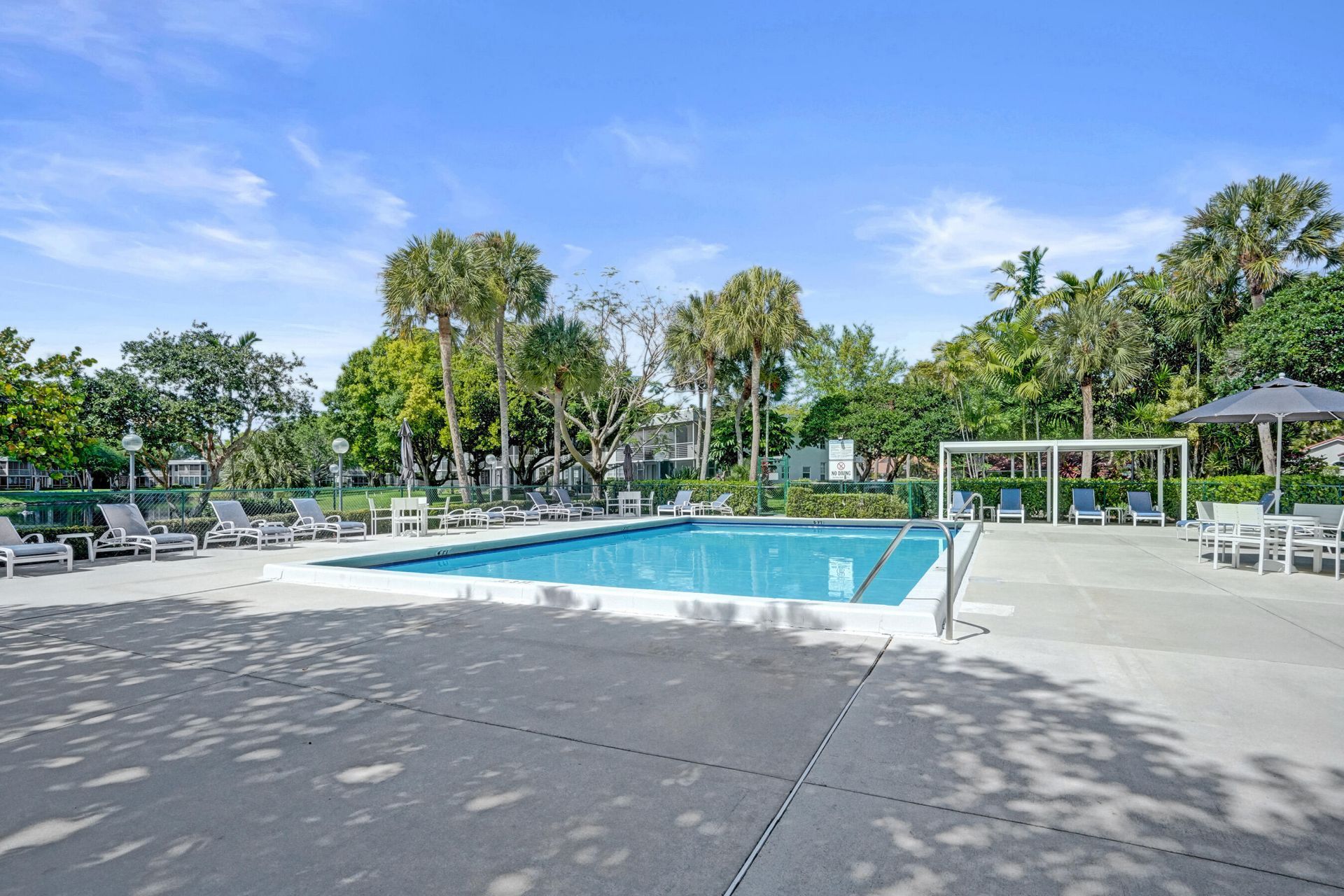 4200 Oaks Terrace, Unit 203, Pompano Beach, FL 33069 Photo