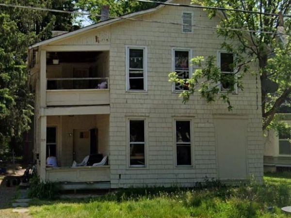 215 W Hudson Street, Elmira, NY 14904