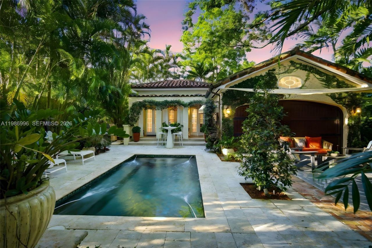 1231 Catalonia Ave, Coral Gables, FL 33134 Photo