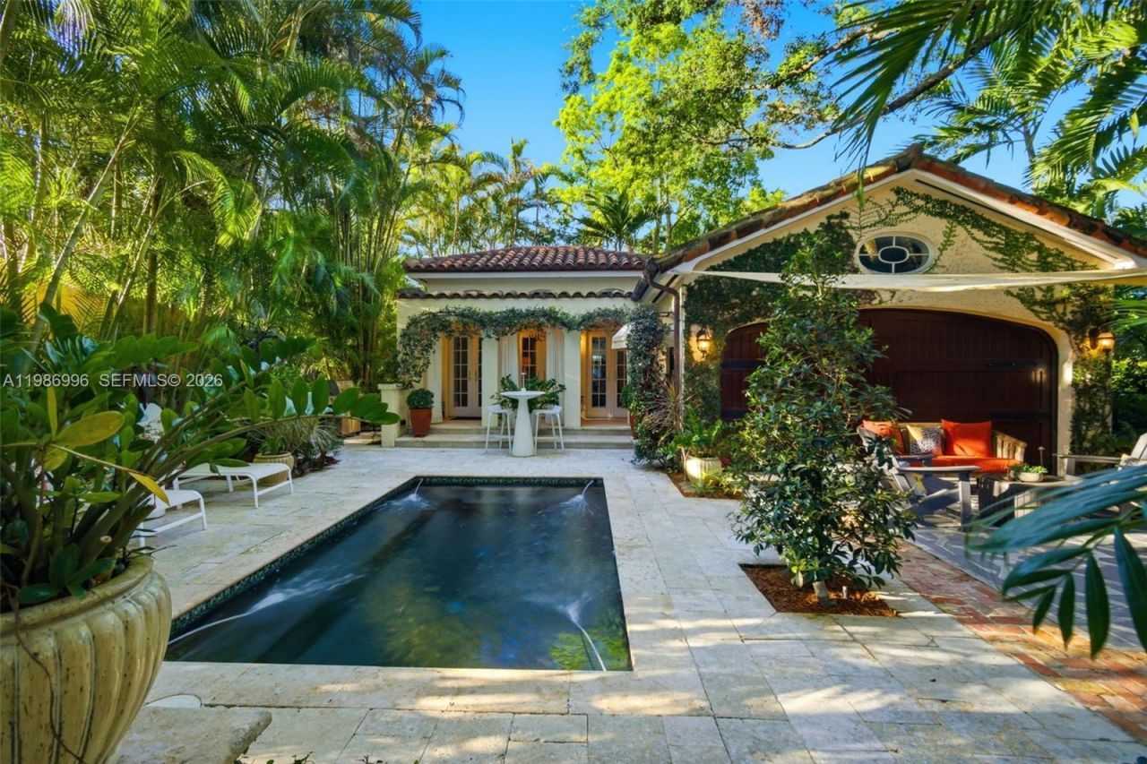 1231 Catalonia Ave, Coral Gables, FL 33134 Photo