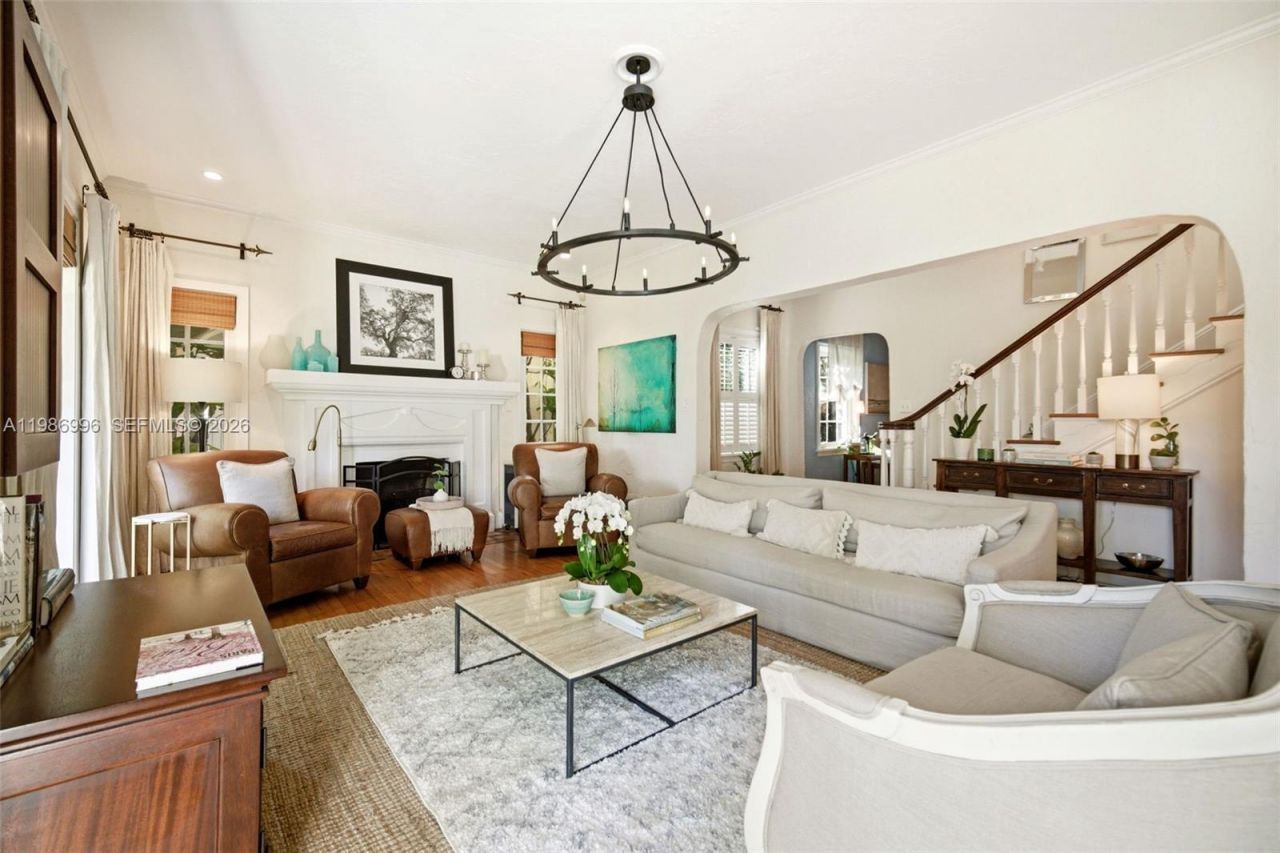 1231 Catalonia Ave, Coral Gables, FL 33134 Photo