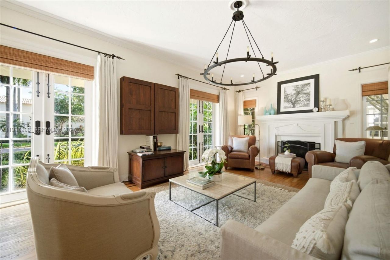 1231 Catalonia Ave, Coral Gables, FL 33134 Photo