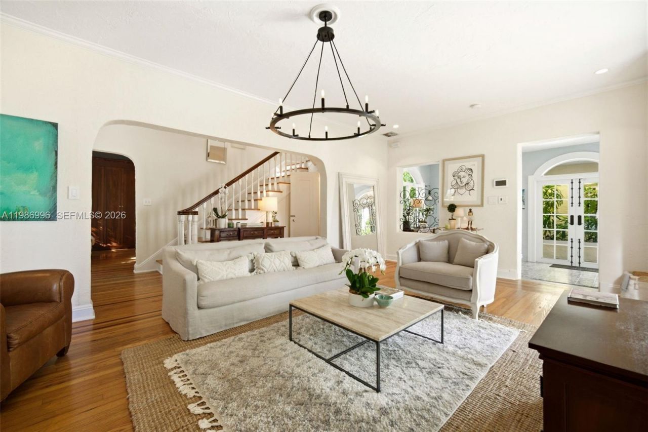 1231 Catalonia Ave, Coral Gables, FL 33134 Photo