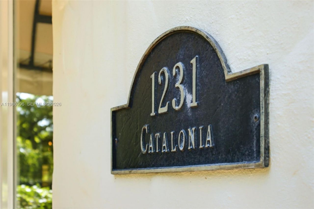 1231 Catalonia Ave, Coral Gables, FL 33134 Photo