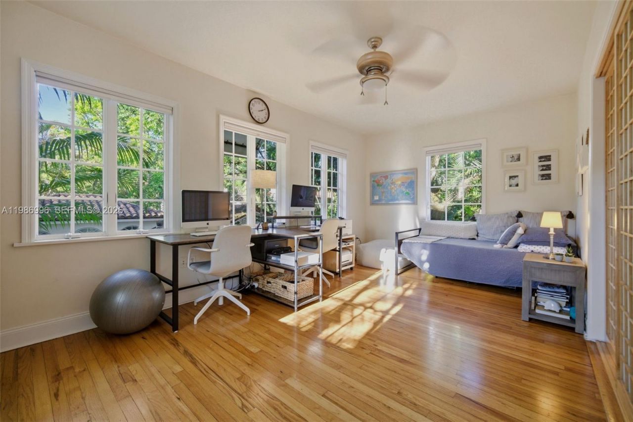 1231 Catalonia Ave, Coral Gables, FL 33134 Photo