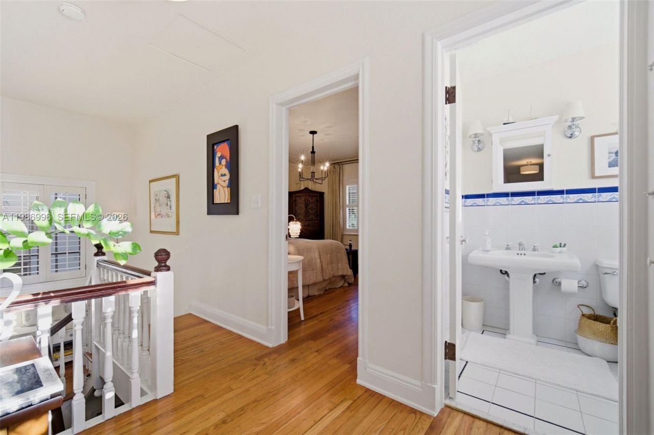 1231 Catalonia Ave, Coral Gables, FL 33134 Photo