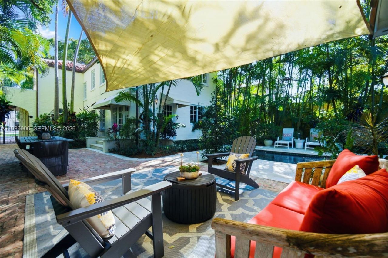 1231 Catalonia Ave, Coral Gables, FL 33134 Photo