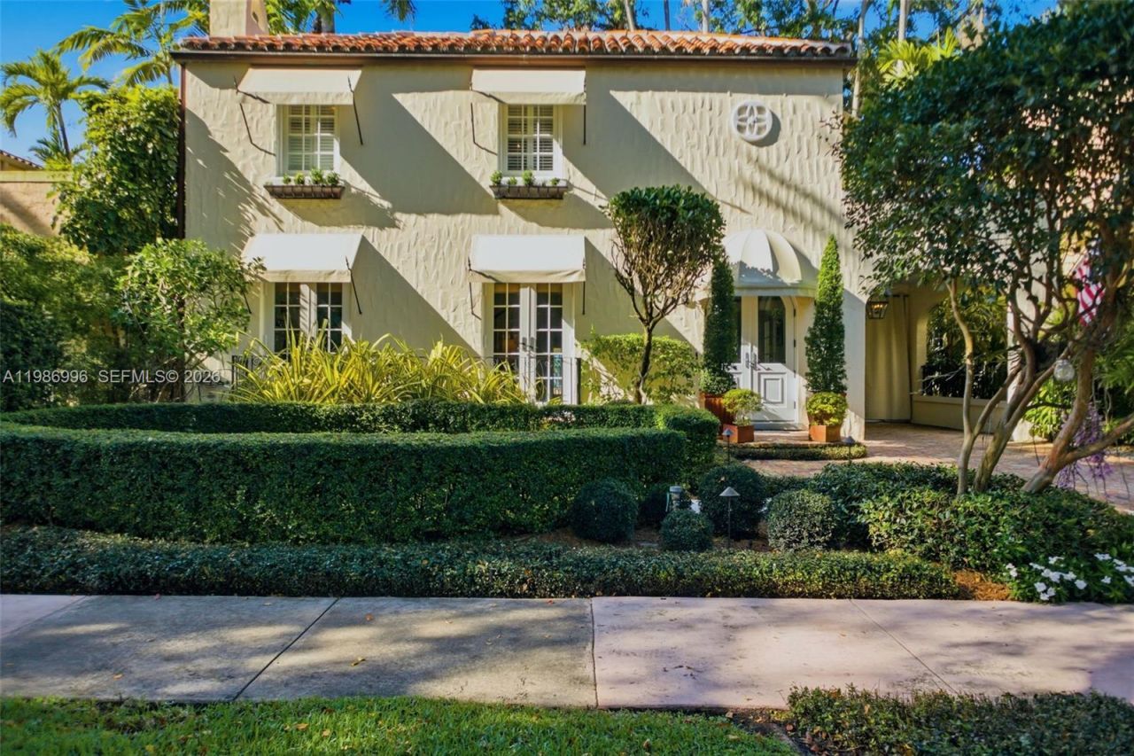 1231 Catalonia Ave, Coral Gables, FL 33134 Photo