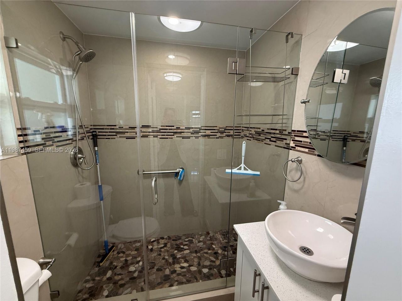 11602 NW 58th Ave, Unit EFF, Hialeah, FL 33012 Photo