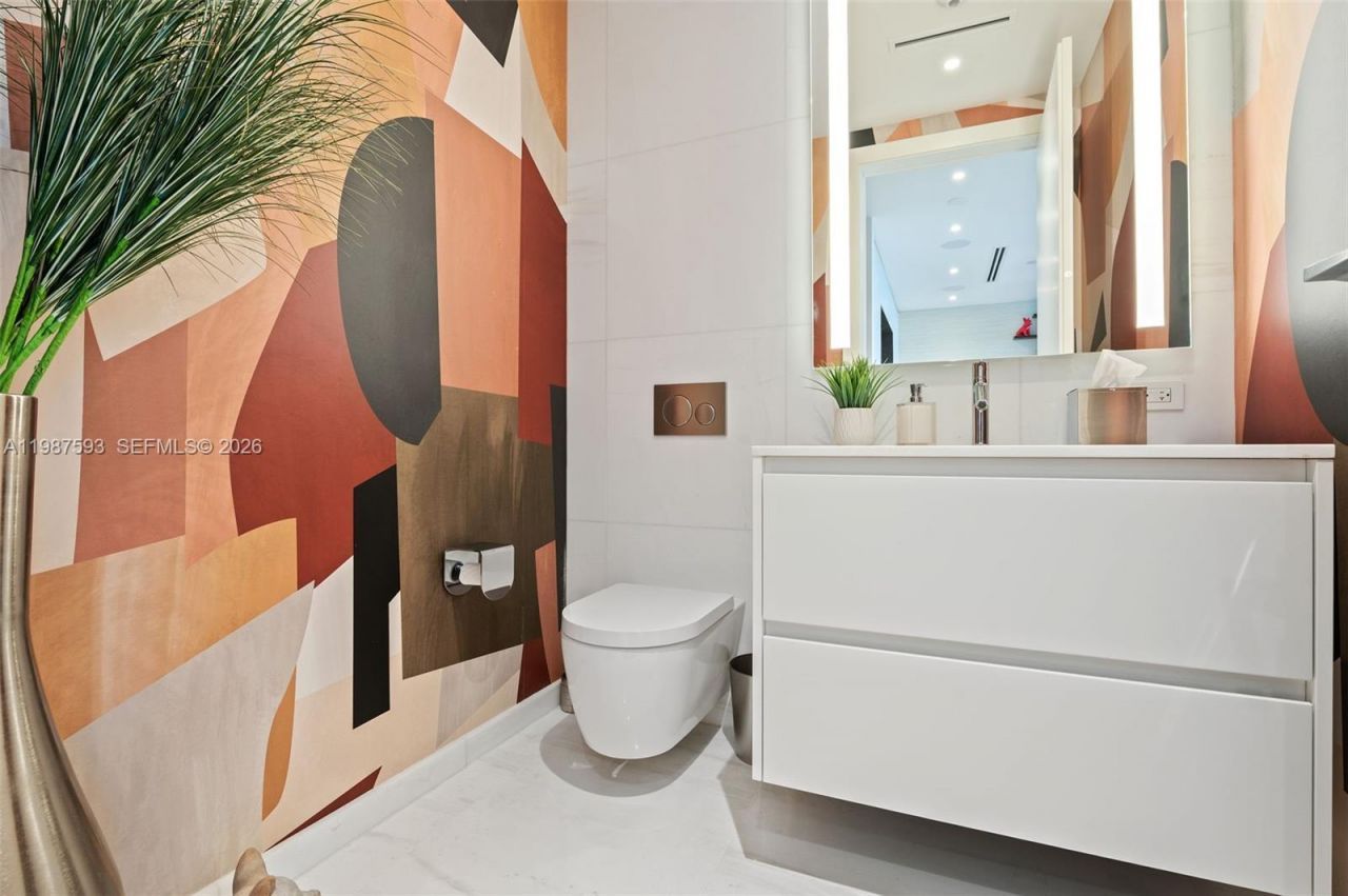 300 Biscayne Blvd Way, Unit 2106, Miami, FL 33131 Photo