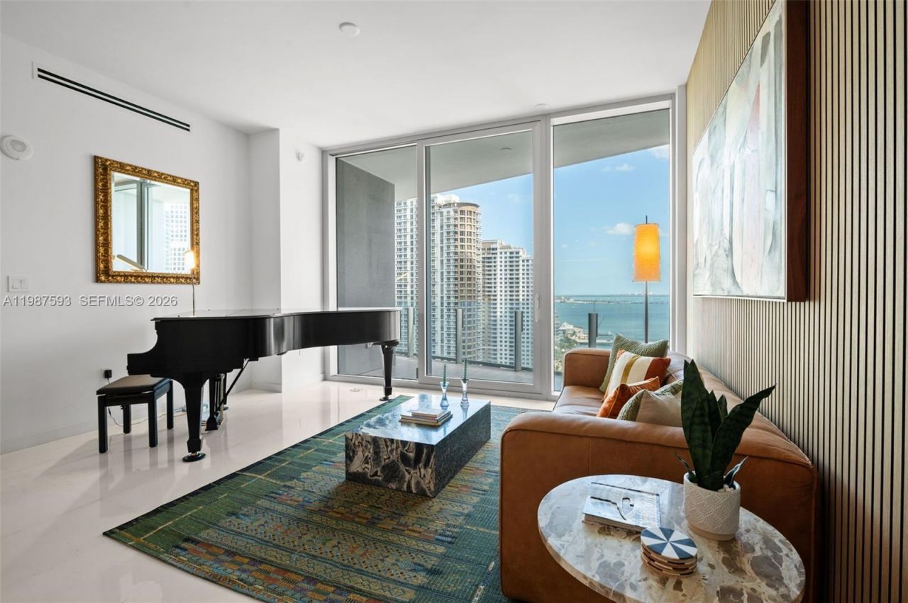 300 Biscayne Blvd Way, Unit 2106, Miami, FL 33131 Photo
