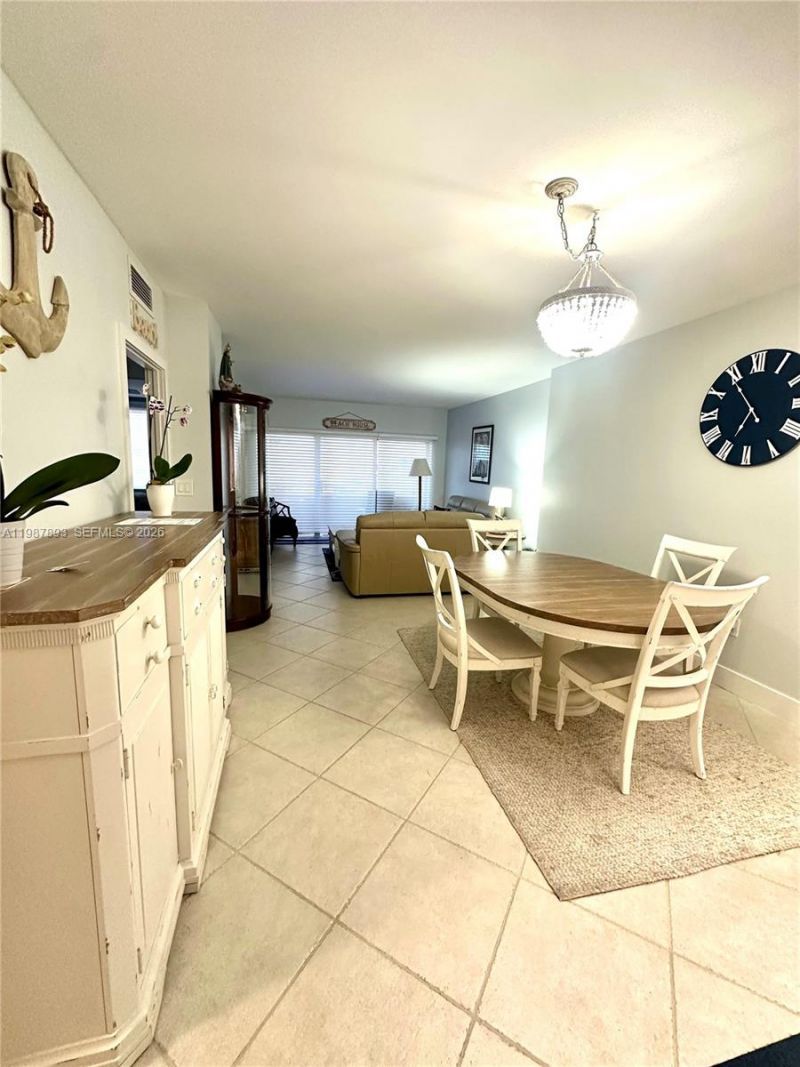1950 S Ocean Dr, Unit 2C, Hallandale Beach, FL 33009 Photo