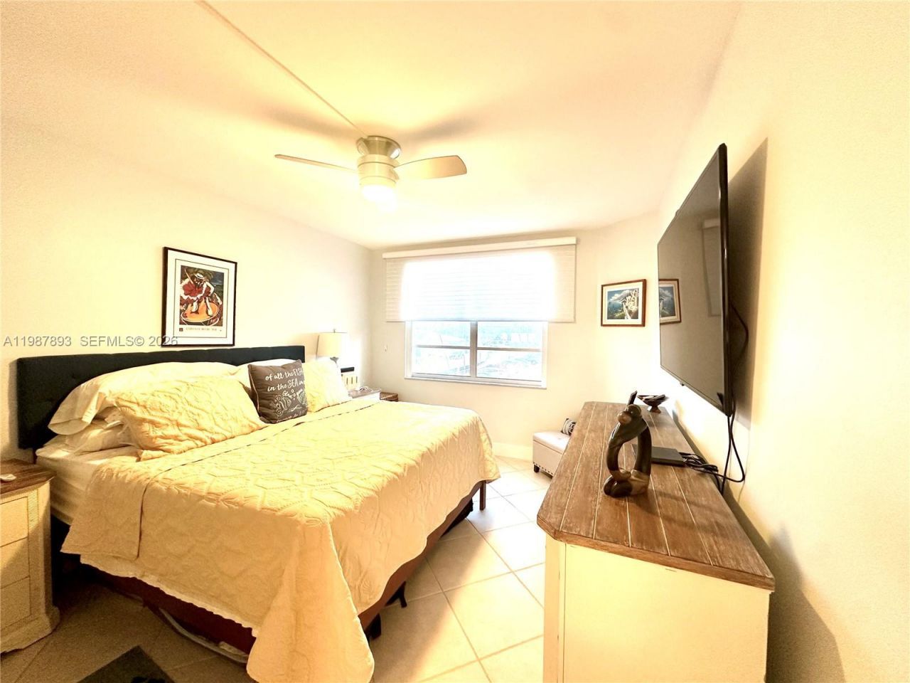 1950 S Ocean Dr, Unit 2C, Hallandale Beach, FL 33009 Photo