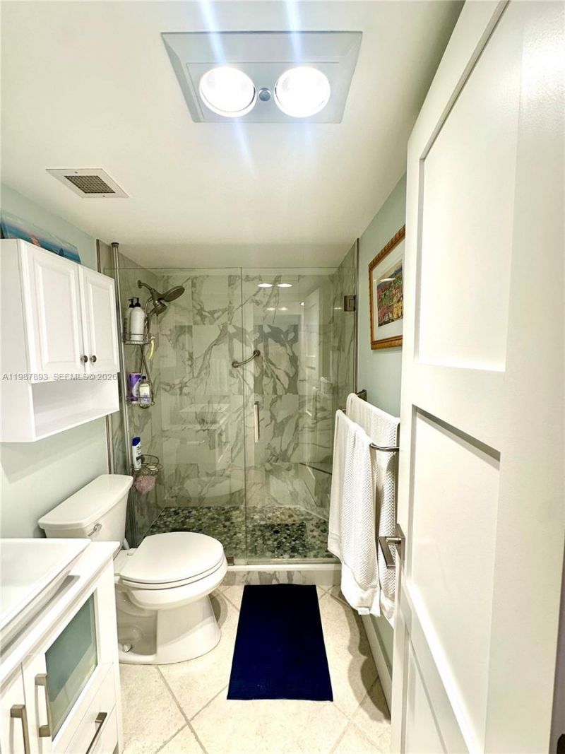 1950 S Ocean Dr, Unit 2C, Hallandale Beach, FL 33009 Photo