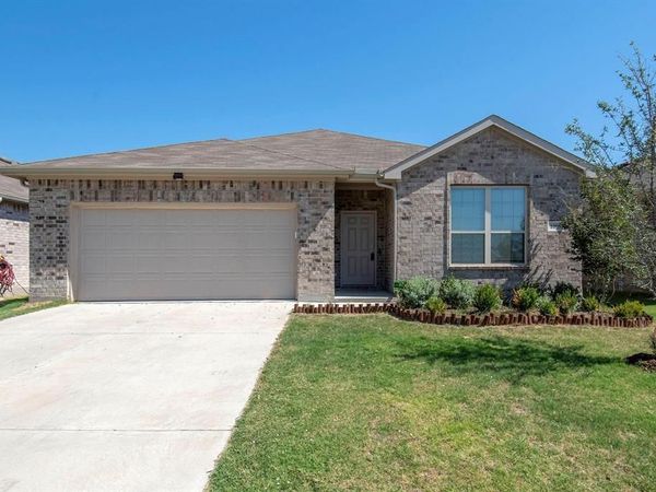 1005 Stanridge Lane, Van Alstyne, TX 75495