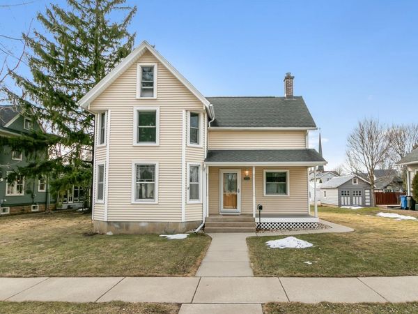 104 S Fifth Street, Mount Horeb, WI 53572
