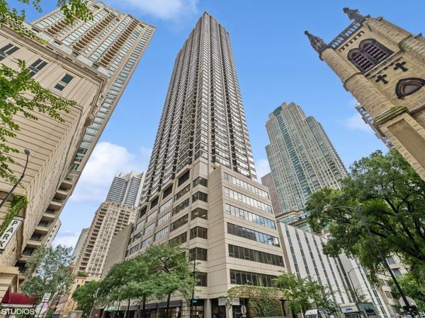 30 E Huron Street, Unit 5301, Chicago, IL 60611