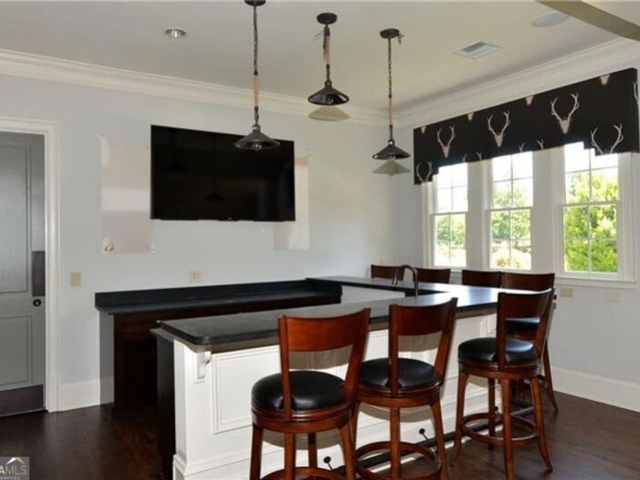 Property Image 129