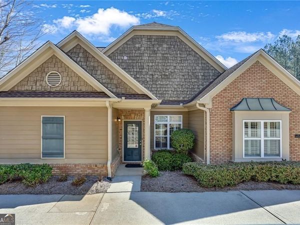 137 Glens Drive, Woodstock, GA 30188