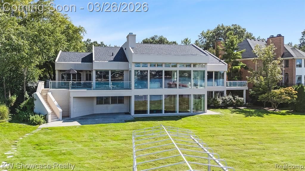 8559 Pine Cove Drive, Commerce Township, MI 48382 Main Photo