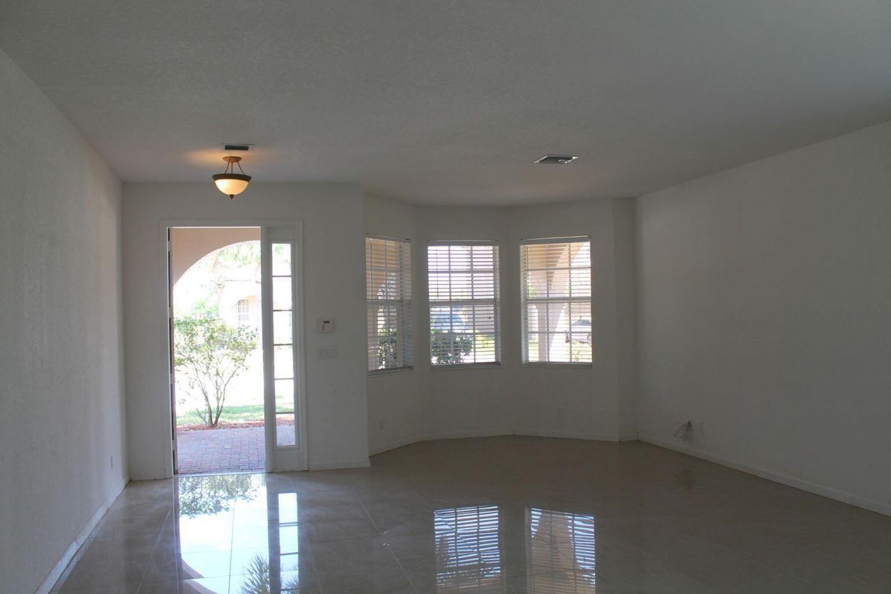 1804 SW Jamesport Drive, Port Saint Lucie, FL 34953 Photo