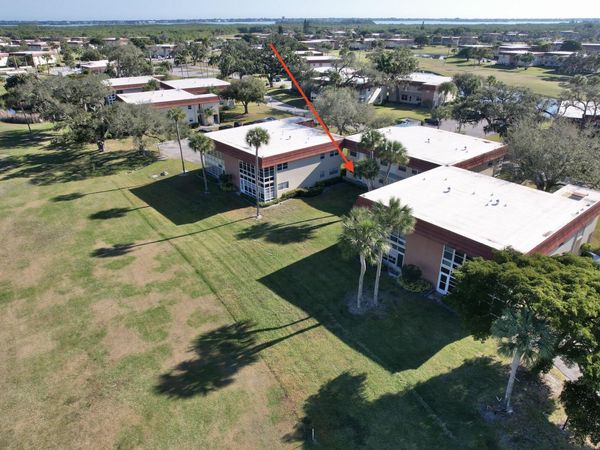 85 Crooked Tree Lane, Unit 103, Vero Beach, FL 32962