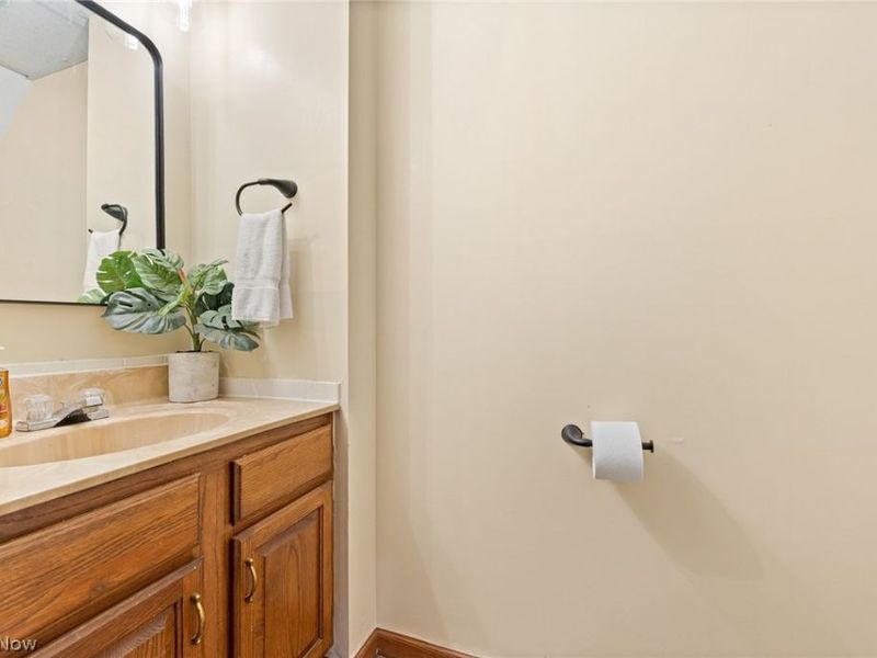 3151 Edinburg Avenue NW, Canton, OH 44708 Photo 28