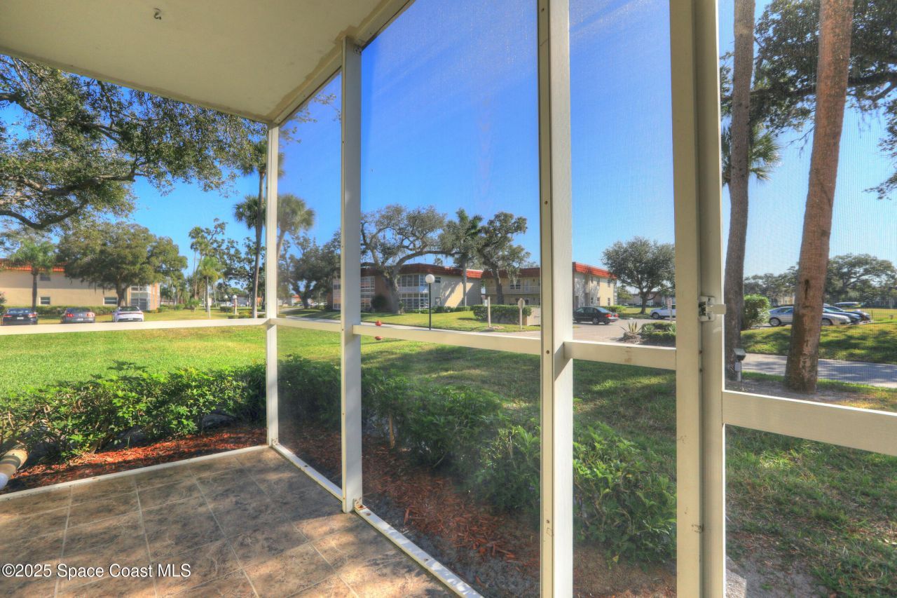 85 Crooked Tree Lane, Unit 103, Vero Beach, FL 32962 Photo