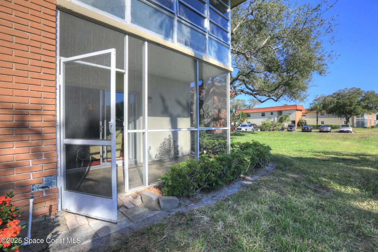 85 Crooked Tree Lane, Unit 103, Vero Beach, FL 32962 Photo