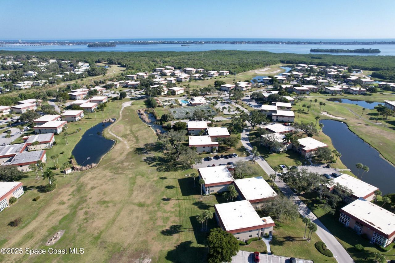 85 Crooked Tree Lane, Unit 103, Vero Beach, FL 32962 Photo