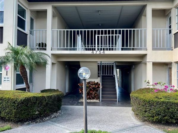 4754 MARINE PARKWAY , Unit 105, NEW PORT RICHEY, FL 34652
