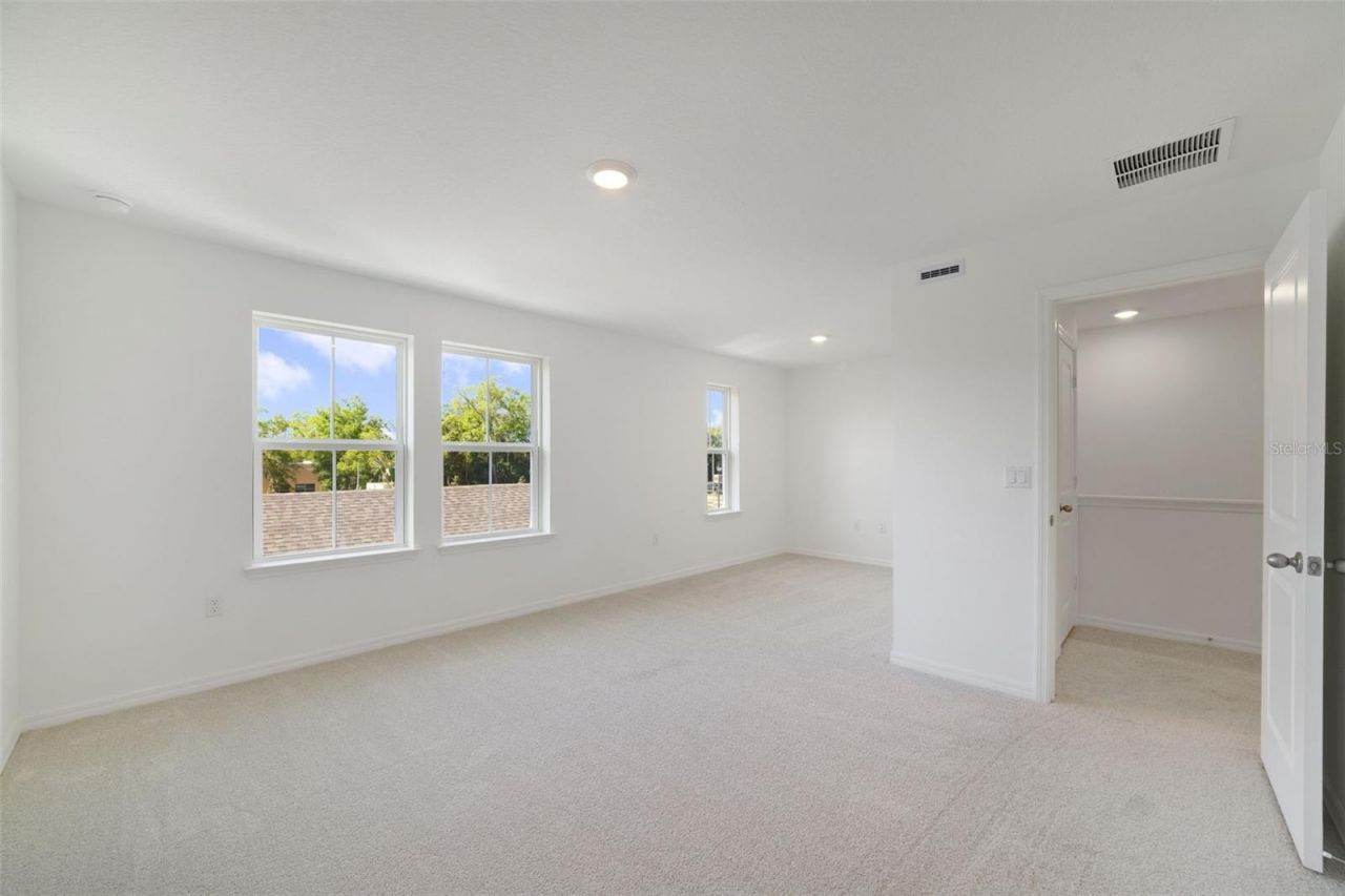 688 Lola Lane, Oviedo, FL 32765 Photo