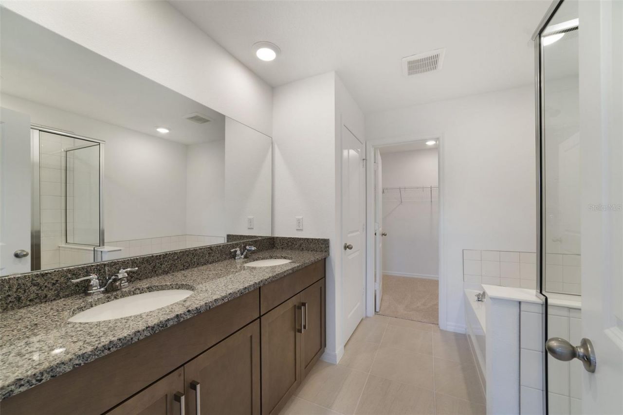 688 Lola Lane, Oviedo, FL 32765 Photo