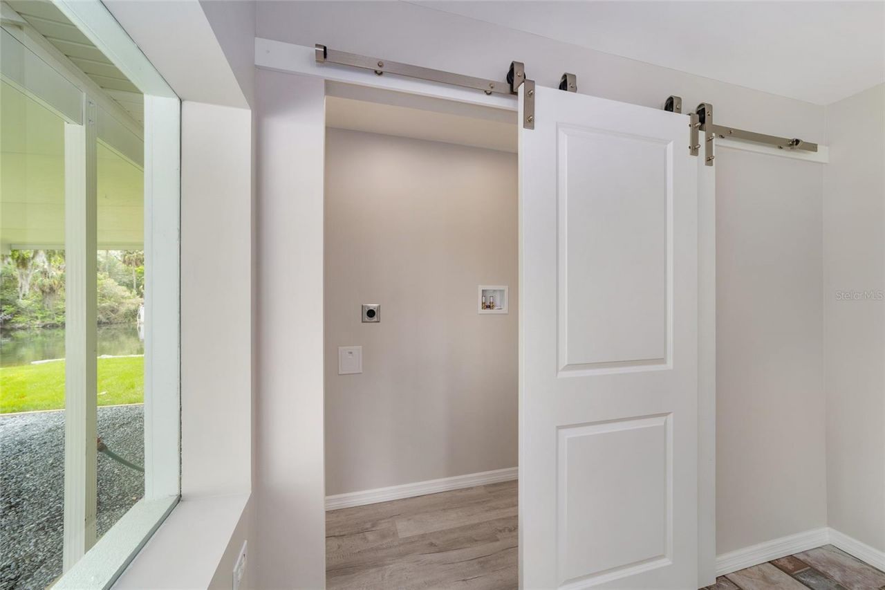 34 Garden Mall Court, Inglis, FL 34449 Photo