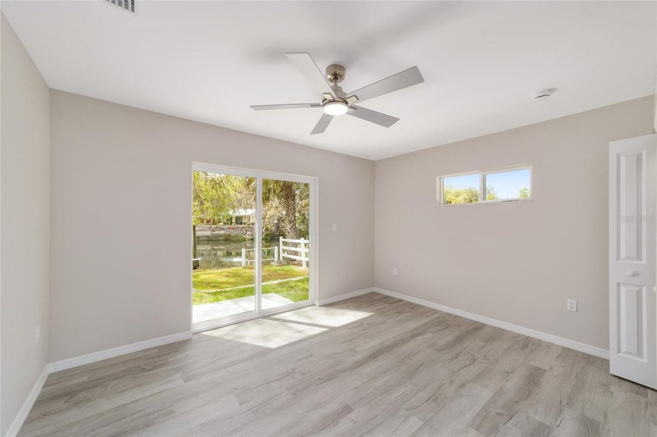 34 Garden Mall Court, Inglis, FL 34449 Photo