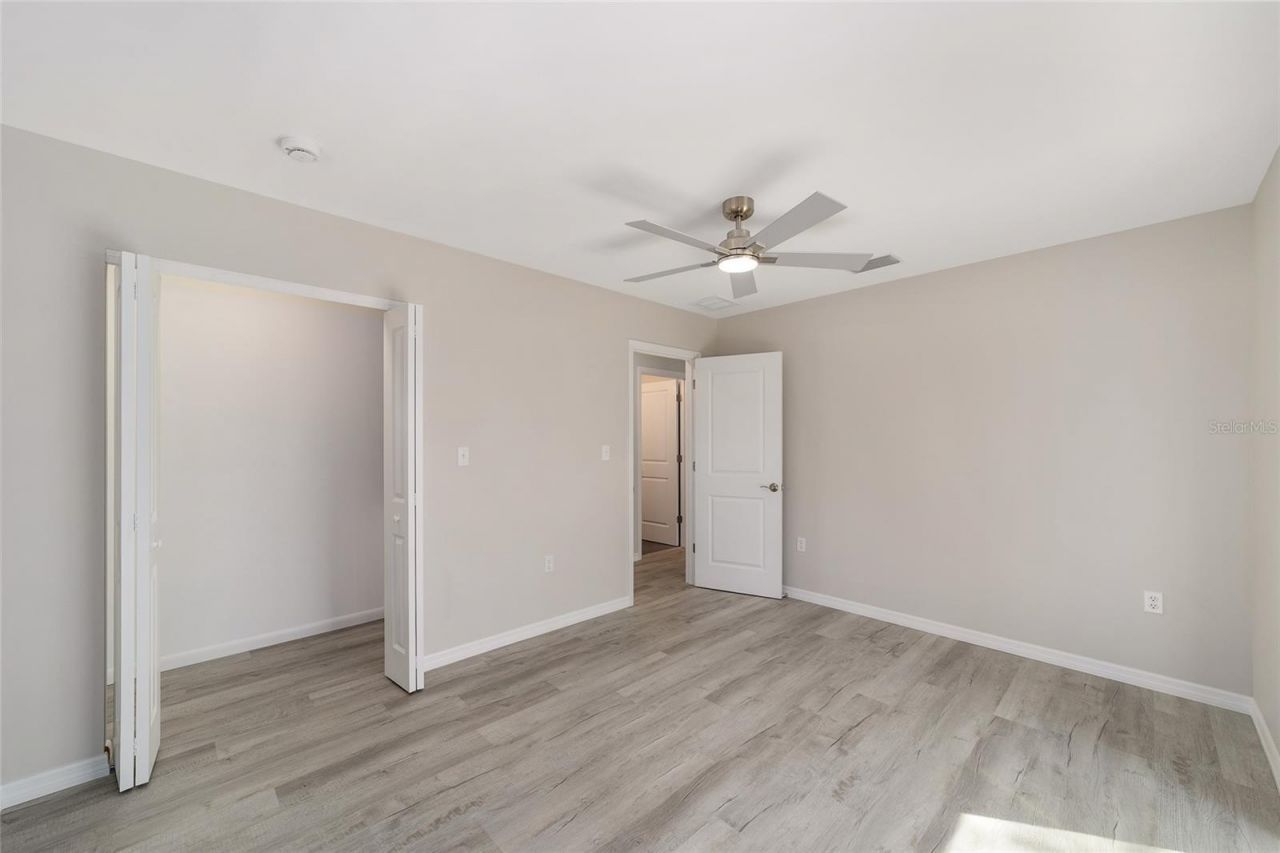 34 Garden Mall Court, Inglis, FL 34449 Photo