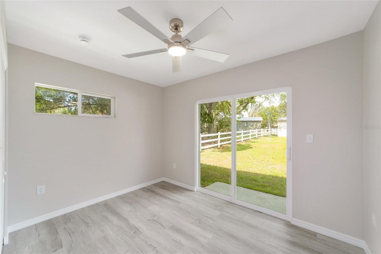 34 Garden Mall Court, Inglis, FL 34449 Photo