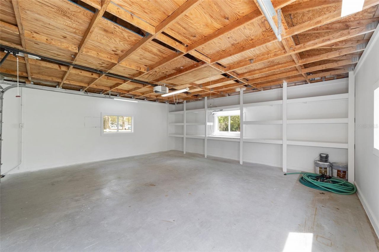 34 Garden Mall Court, Inglis, FL 34449 Photo