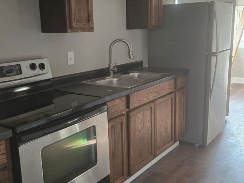 639 S Waverly Street , Columbus, OH 43213 Photo 4